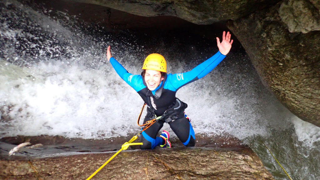 Canyoning Allgäu Wasserfall abseilen Schluchtwanderung